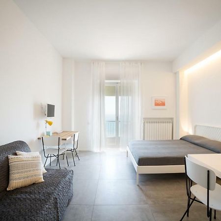 Salsedine Sea View Bed & Breakfast Salerno Dış mekan fotoğraf